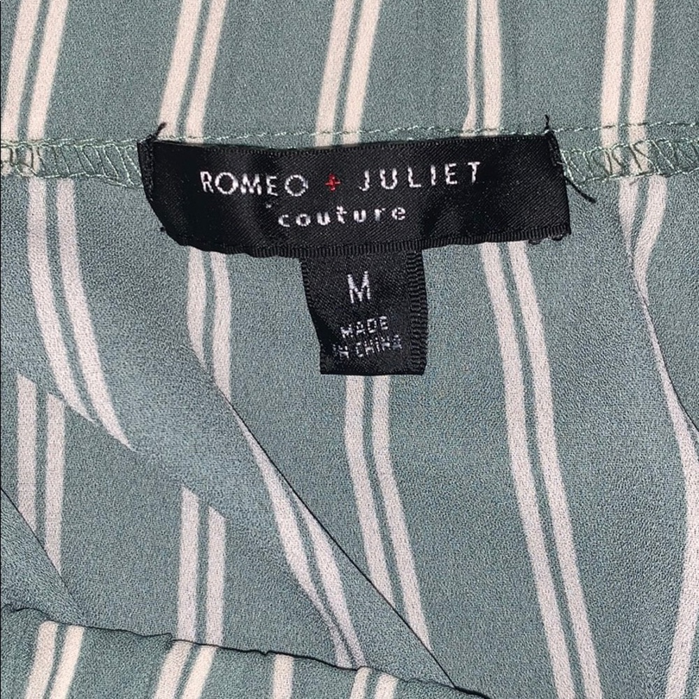 Romeo & Juliet striped off the shoulder blouse - Picture 6 of 8